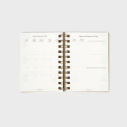 Agenda académica A6 2026-27 - Pressed Flowers Light