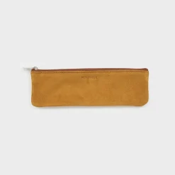 Estuche estrecho ante