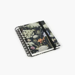 Libreta Wyro A6 Tapa Dura Hojas Lisas Wild Flowers