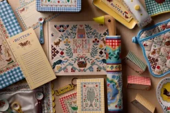 Libro de invitados en tela bordada - Home Sweet Home- Rifle Paper Co