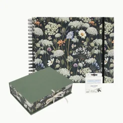Pack Álbum Wyro Grande + Cuadrados Adhesivos + Caja Desk A5 (Wild Flowers)