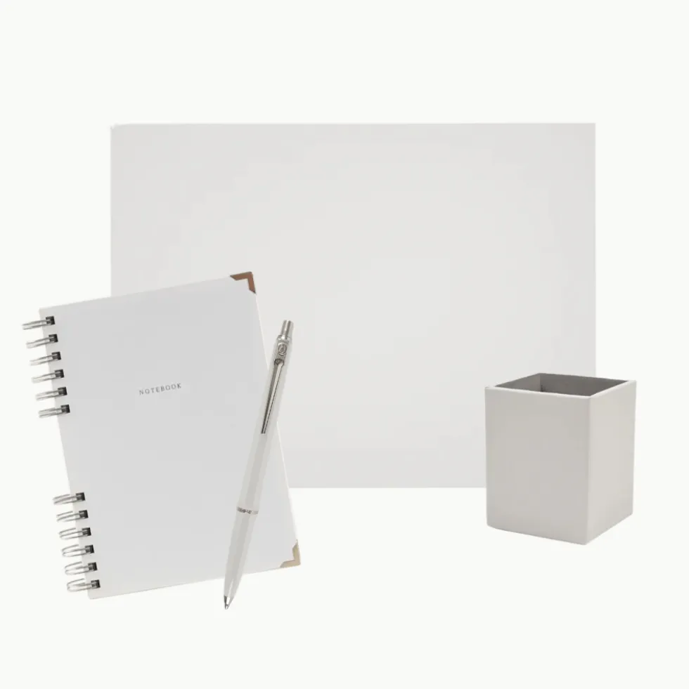 Pack Premium I Libreta A5 + Bolígrafo + Portabolígrafos + Cubilete + Vade