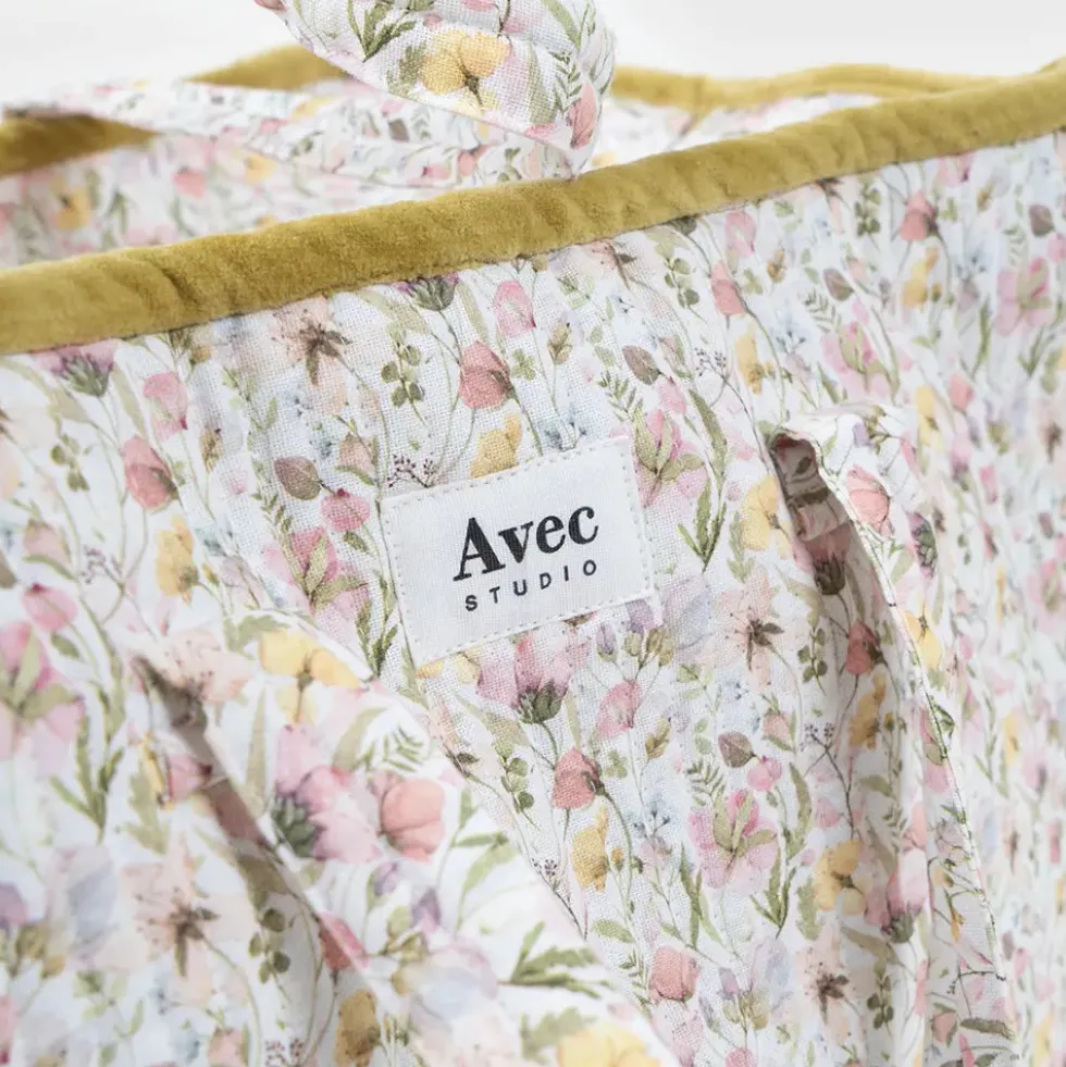 Pack Viaje "Spring Flowers" | Bolsa Viaje + Funda Portátil + Libreta A6