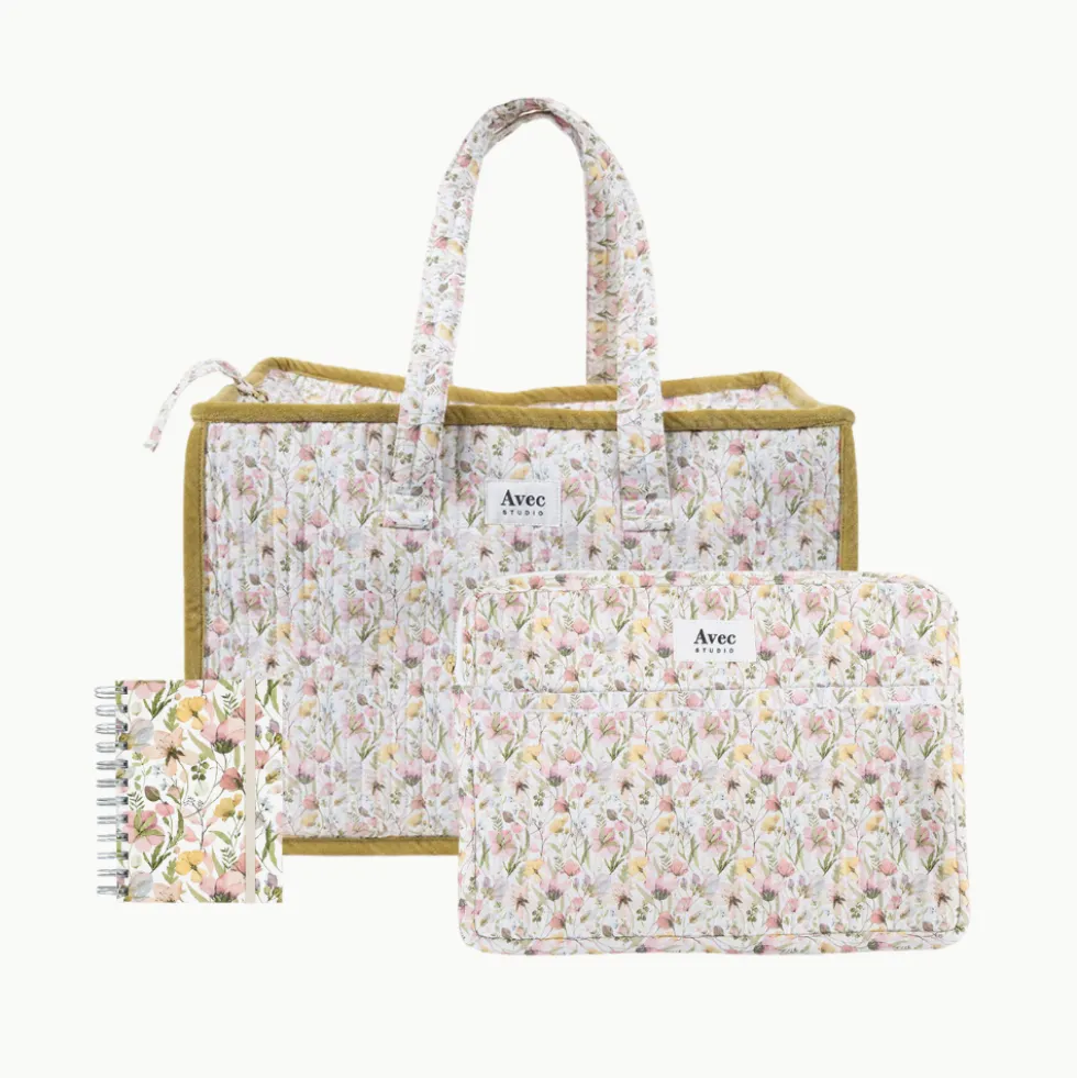 Pack Viaje "Spring Flowers" | Bolsa Viaje + Funda Portátil + Libreta A6