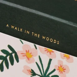 Vela perfumada The High Peack of the Adirondack Forest Candle - Rifle Paper Co.